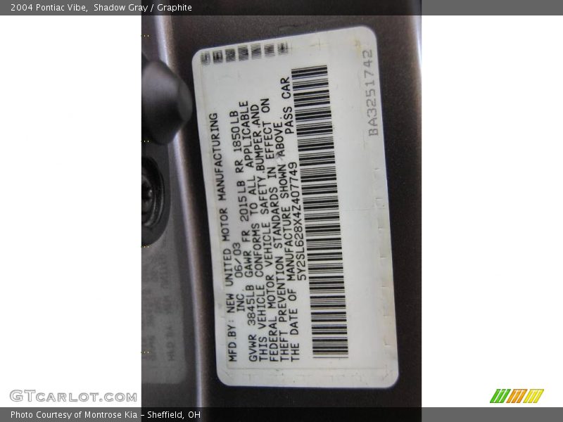 Shadow Gray / Graphite 2004 Pontiac Vibe