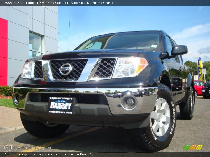 Super Black / Nismo Charcoal 2005 Nissan Frontier Nismo King Cab 4x4
