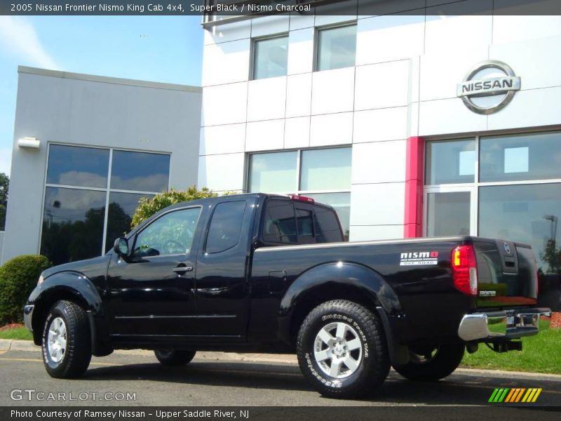 Super Black / Nismo Charcoal 2005 Nissan Frontier Nismo King Cab 4x4