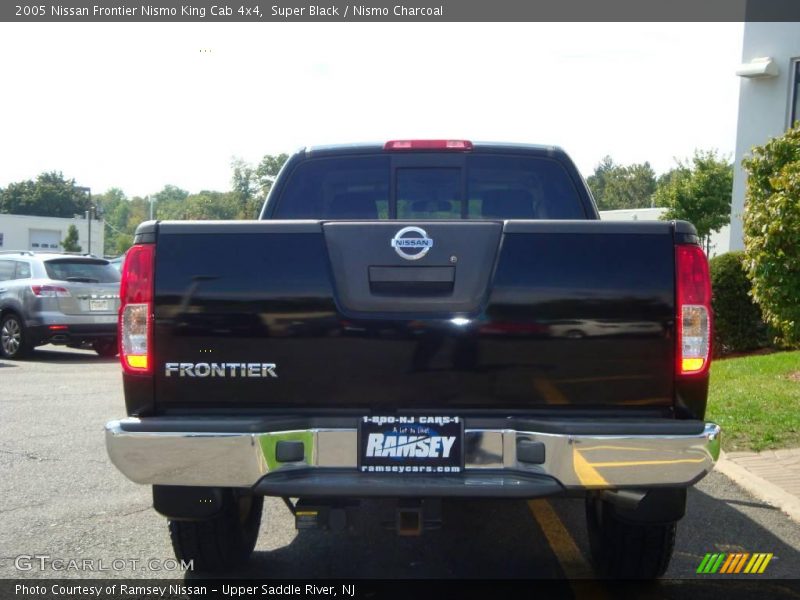 Super Black / Nismo Charcoal 2005 Nissan Frontier Nismo King Cab 4x4