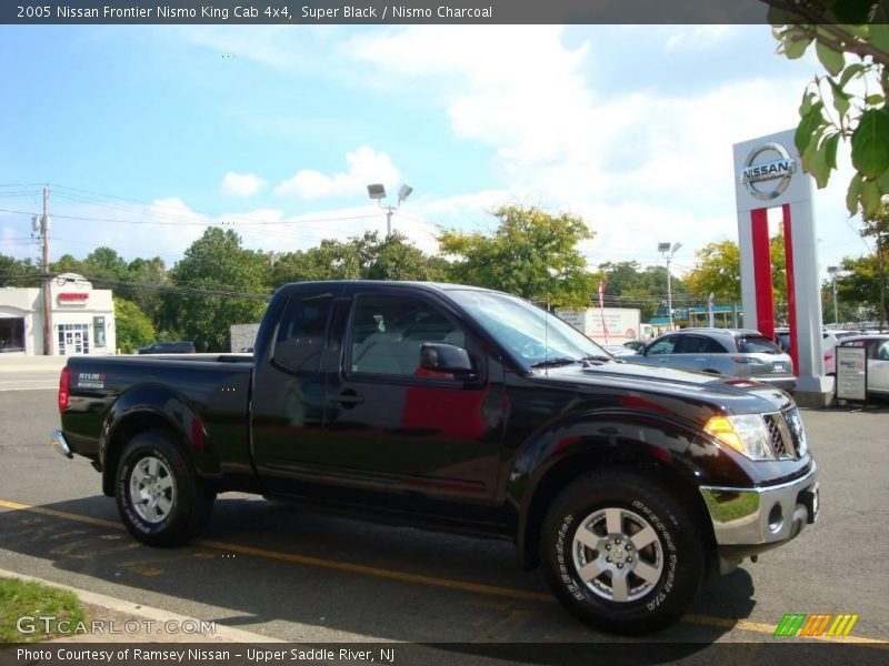 Super Black / Nismo Charcoal 2005 Nissan Frontier Nismo King Cab 4x4