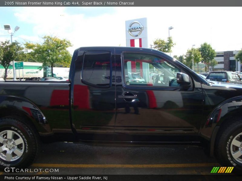 Super Black / Nismo Charcoal 2005 Nissan Frontier Nismo King Cab 4x4