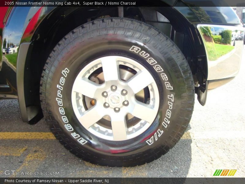Super Black / Nismo Charcoal 2005 Nissan Frontier Nismo King Cab 4x4