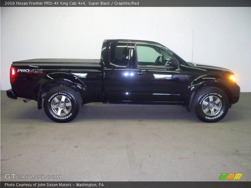 Super Black / Graphite/Red 2009 Nissan Frontier PRO-4X King Cab 4x4