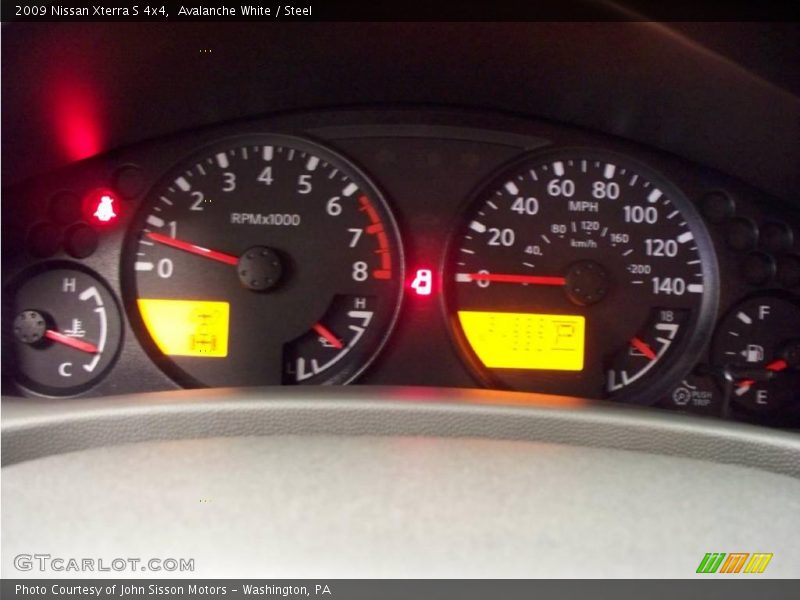 Avalanche White / Steel 2009 Nissan Xterra S 4x4