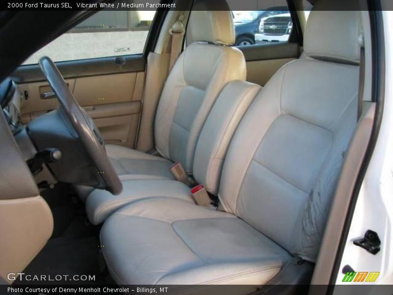 Vibrant White / Medium Parchment 2000 Ford Taurus SEL