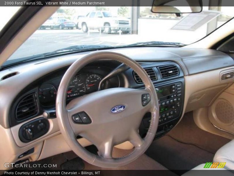 Vibrant White / Medium Parchment 2000 Ford Taurus SEL