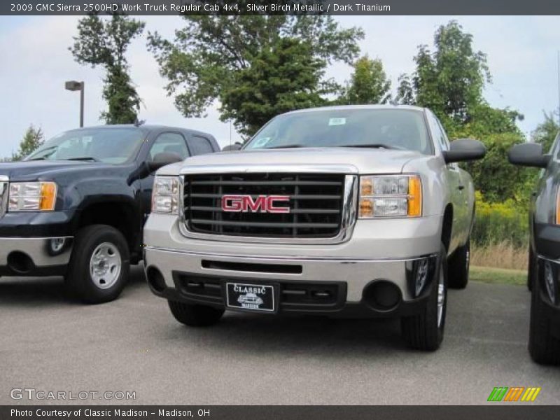 Silver Birch Metallic / Dark Titanium 2009 GMC Sierra 2500HD Work Truck Regular Cab 4x4