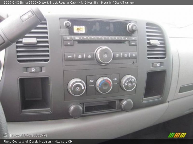 Silver Birch Metallic / Dark Titanium 2009 GMC Sierra 2500HD Work Truck Regular Cab 4x4