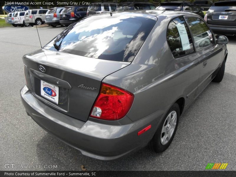 Stormy Gray / Gray 2004 Hyundai Accent Coupe