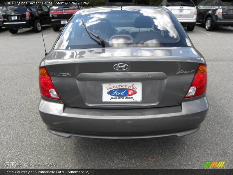 Stormy Gray / Gray 2004 Hyundai Accent Coupe