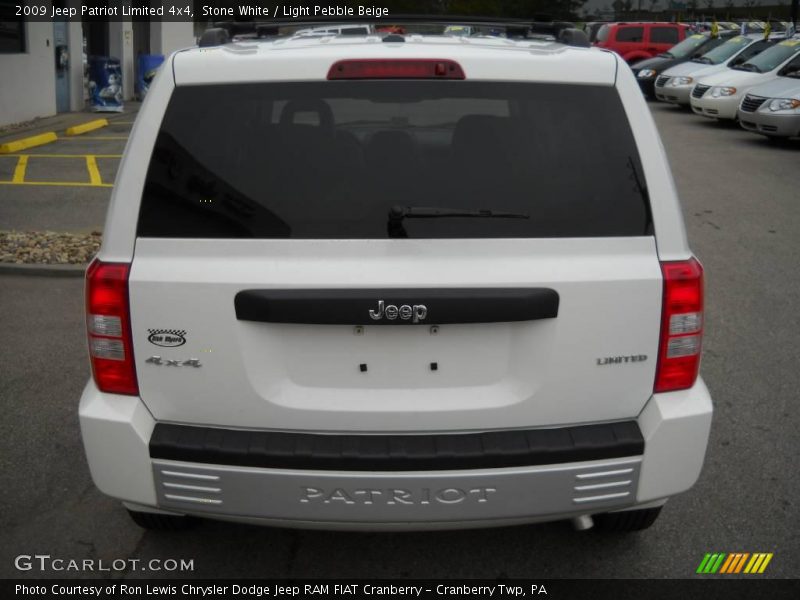 Stone White / Light Pebble Beige 2009 Jeep Patriot Limited 4x4