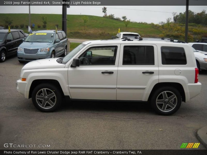 Stone White / Light Pebble Beige 2009 Jeep Patriot Limited 4x4