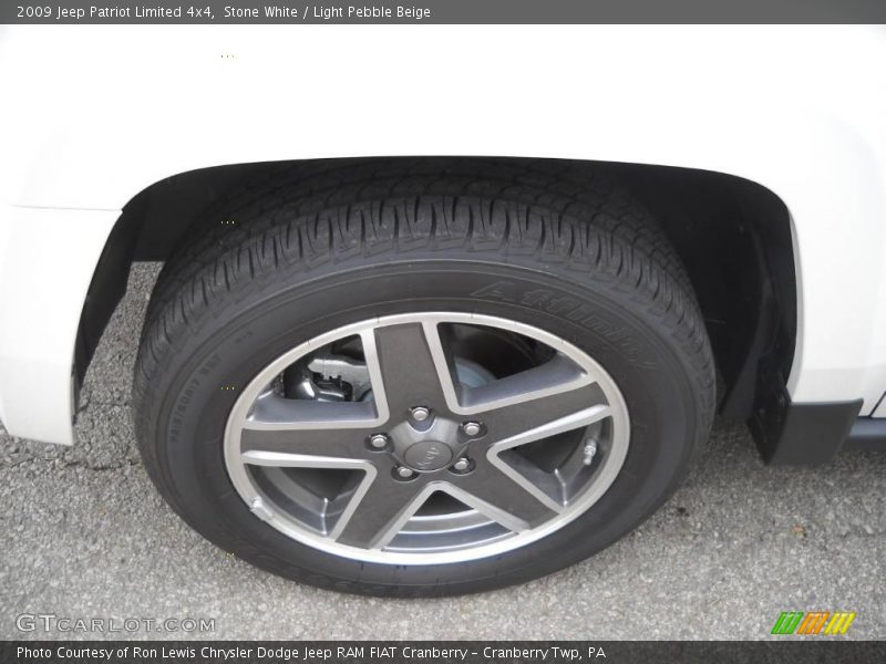 Stone White / Light Pebble Beige 2009 Jeep Patriot Limited 4x4