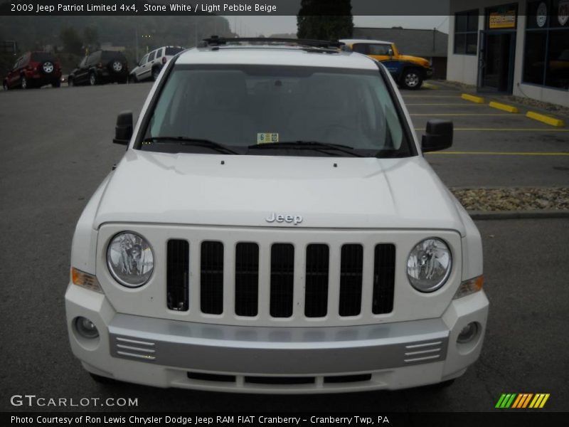 Stone White / Light Pebble Beige 2009 Jeep Patriot Limited 4x4