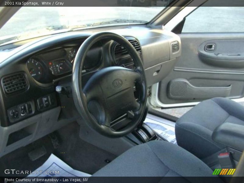 White / Gray 2001 Kia Sportage