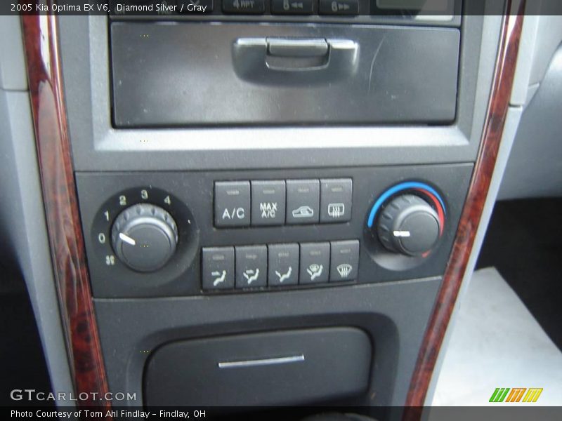Diamond Silver / Gray 2005 Kia Optima EX V6