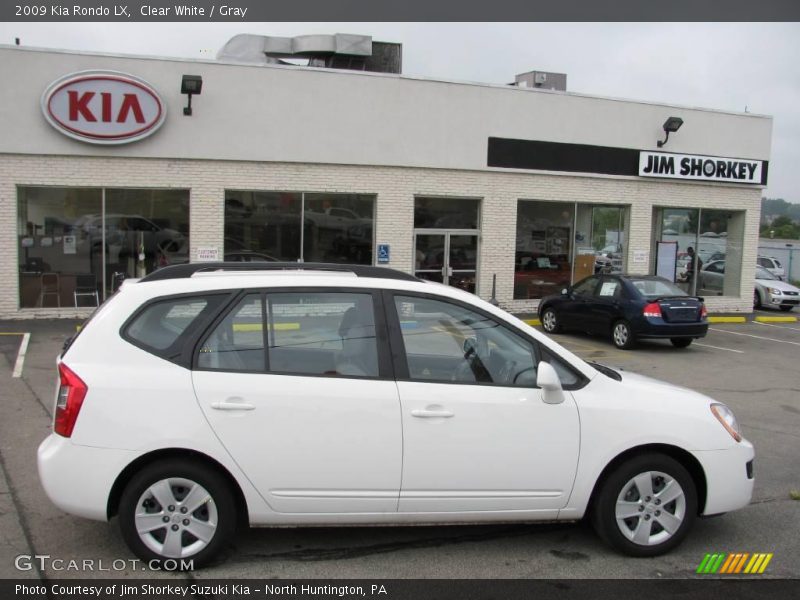 Clear White / Gray 2009 Kia Rondo LX