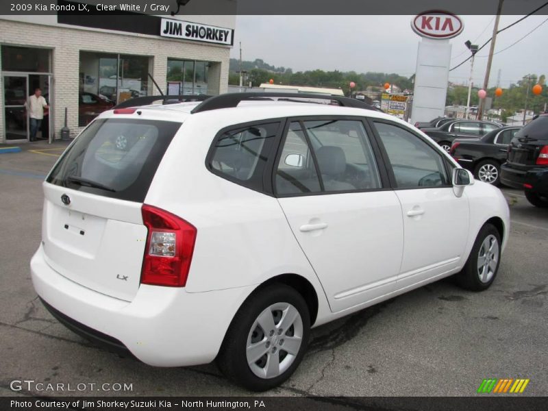 Clear White / Gray 2009 Kia Rondo LX