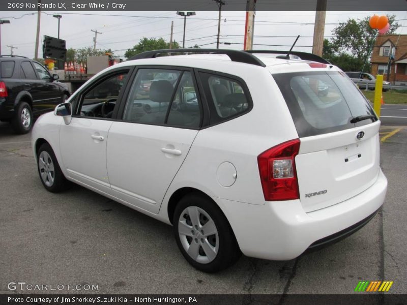 Clear White / Gray 2009 Kia Rondo LX