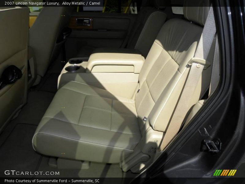 Alloy Metallic / Camel 2007 Lincoln Navigator Luxury