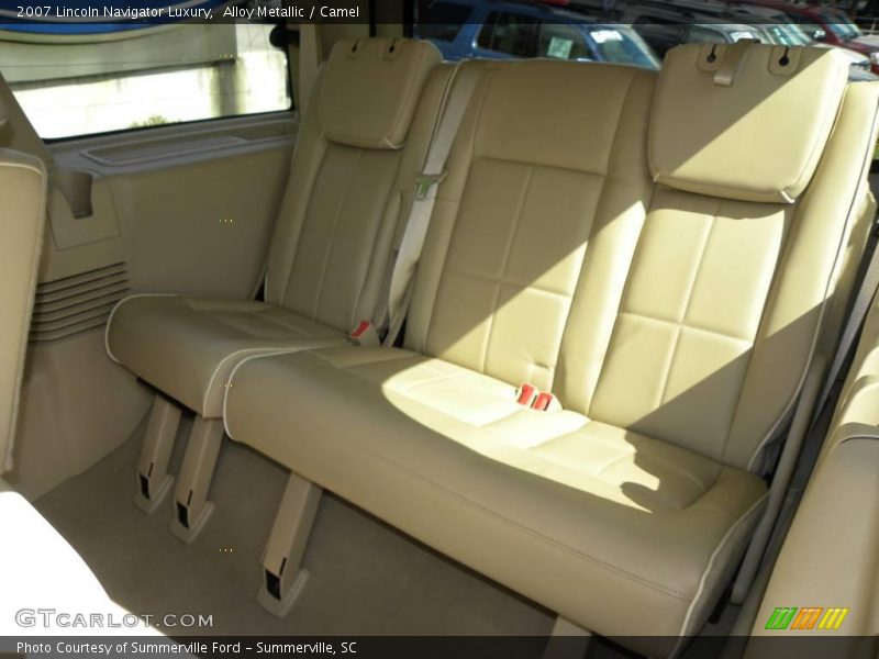 Alloy Metallic / Camel 2007 Lincoln Navigator Luxury