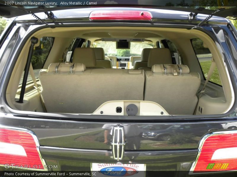 Alloy Metallic / Camel 2007 Lincoln Navigator Luxury