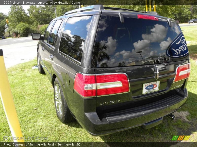 Alloy Metallic / Camel 2007 Lincoln Navigator Luxury