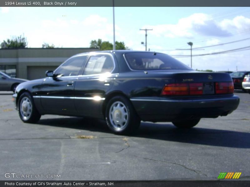 Black Onyx / Ivory 1994 Lexus LS 400