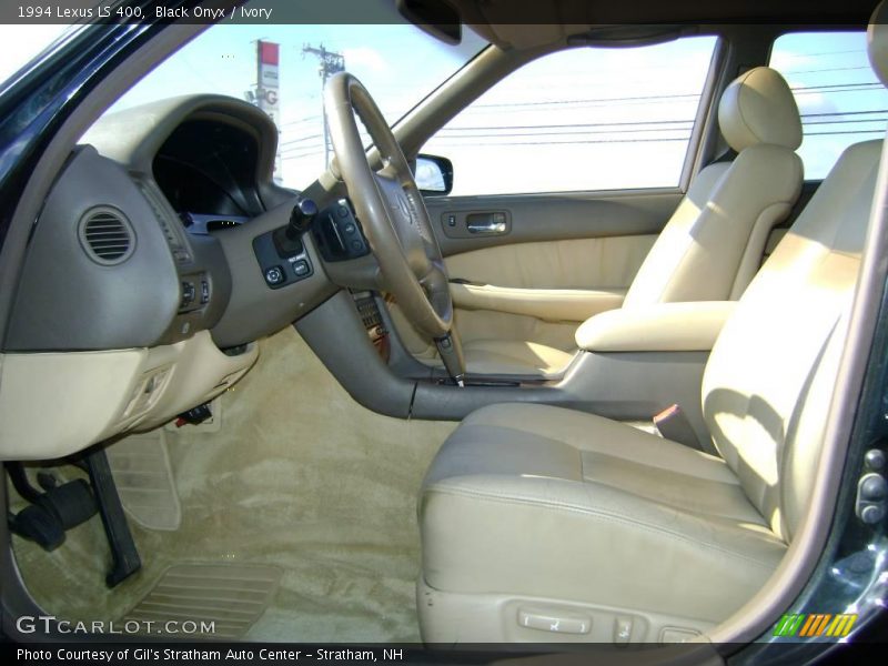Black Onyx / Ivory 1994 Lexus LS 400