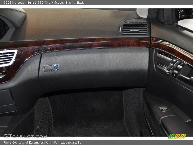 Black / Black 2008 Mercedes-Benz S 550 4Matic Sedan