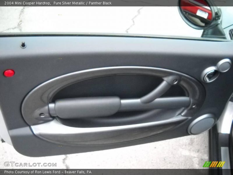 Pure Silver Metallic / Panther Black 2004 Mini Cooper Hardtop