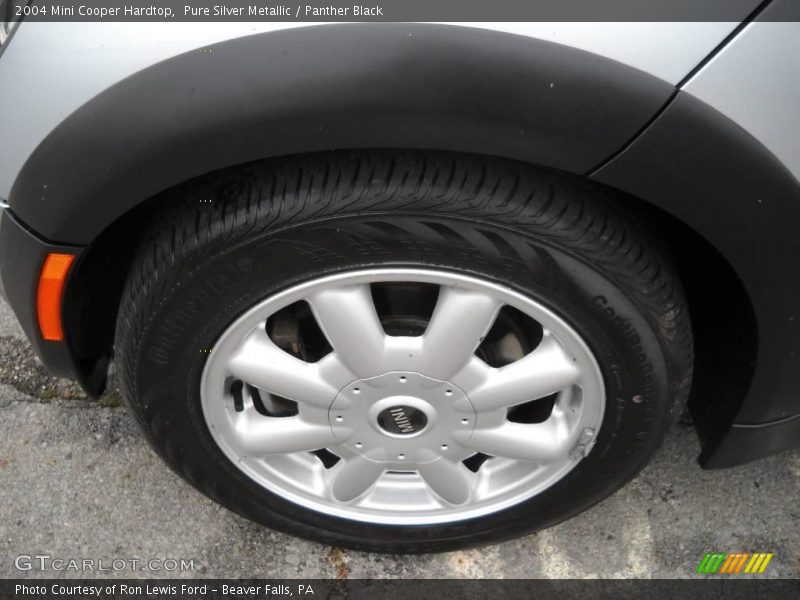 Pure Silver Metallic / Panther Black 2004 Mini Cooper Hardtop