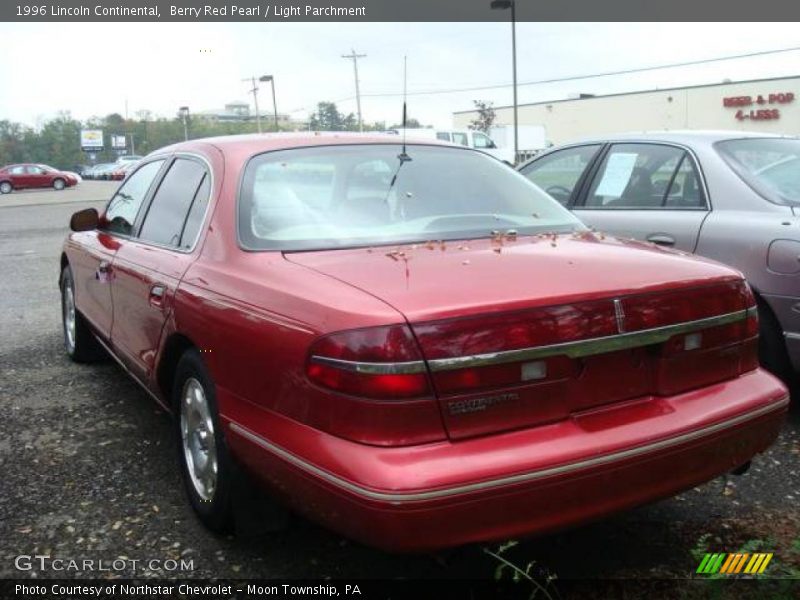 Berry Red Pearl / Light Parchment 1996 Lincoln Continental