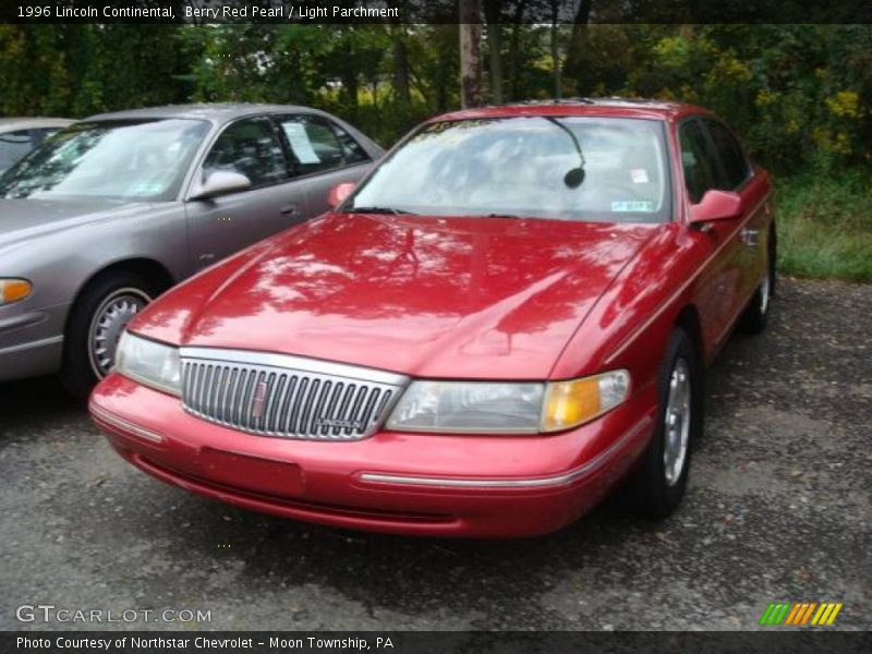 Berry Red Pearl / Light Parchment 1996 Lincoln Continental