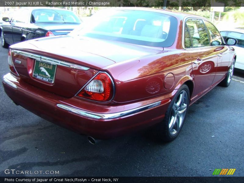 Radiance Red Metallic / Champagne 2007 Jaguar XJ XJ8 L