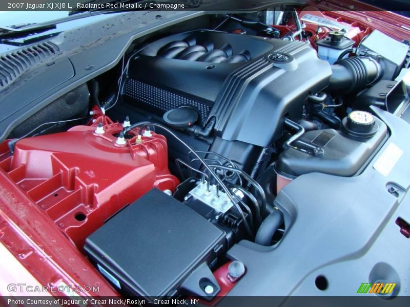 Radiance Red Metallic / Champagne 2007 Jaguar XJ XJ8 L