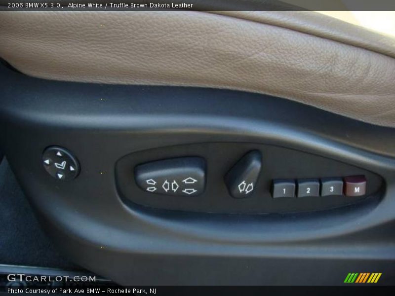 Alpine White / Truffle Brown Dakota Leather 2006 BMW X5 3.0i
