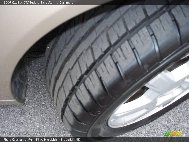 Sand Storm / Cashmere 2006 Cadillac CTS Sedan