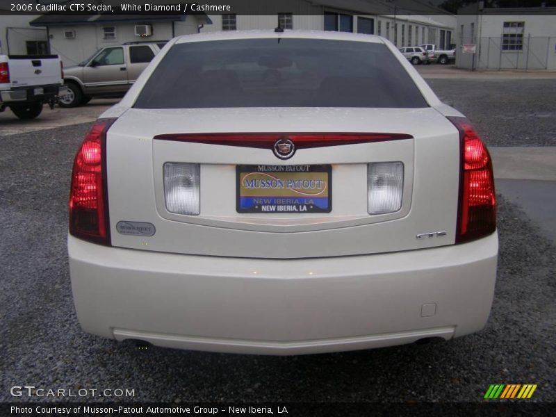 White Diamond / Cashmere 2006 Cadillac CTS Sedan