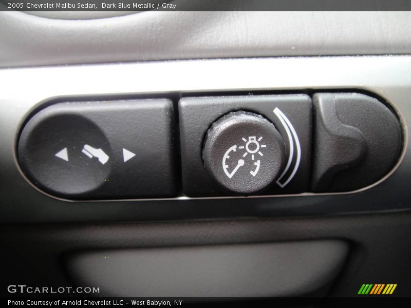 Dark Blue Metallic / Gray 2005 Chevrolet Malibu Sedan