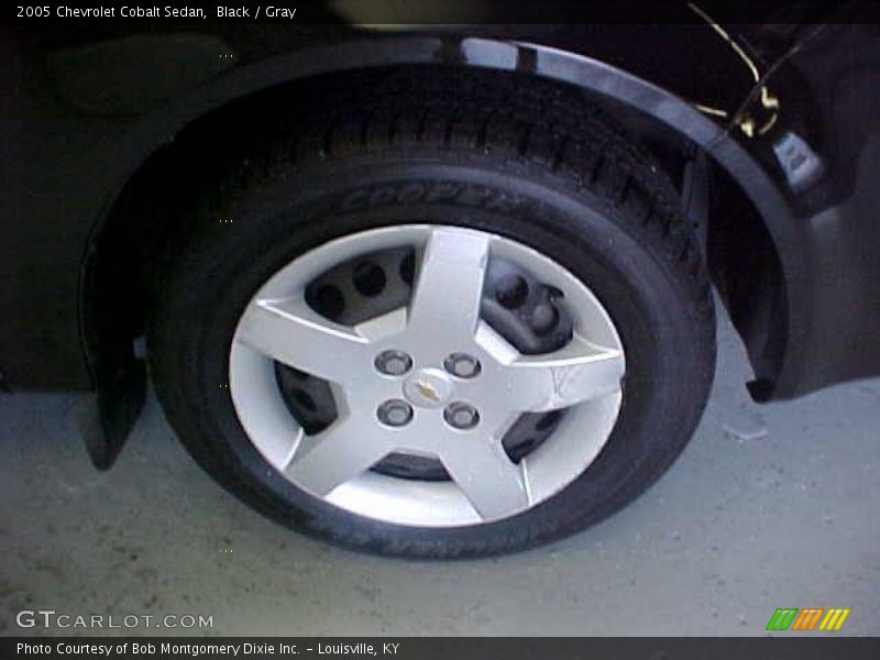 Black / Gray 2005 Chevrolet Cobalt Sedan