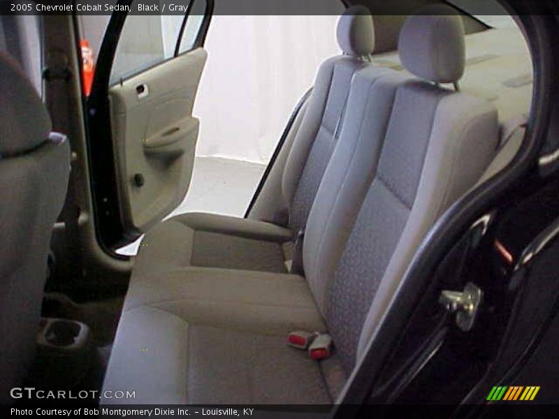 Black / Gray 2005 Chevrolet Cobalt Sedan