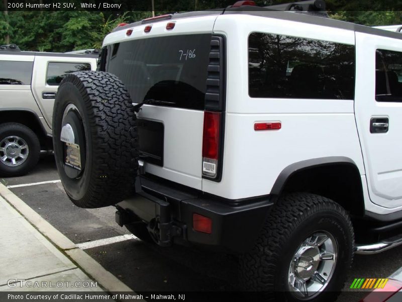 White / Ebony 2006 Hummer H2 SUV