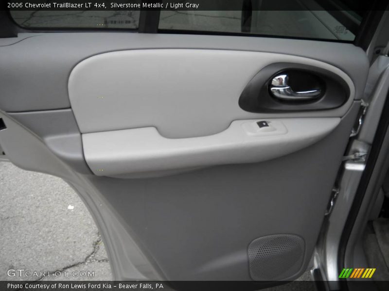 Silverstone Metallic / Light Gray 2006 Chevrolet TrailBlazer LT 4x4