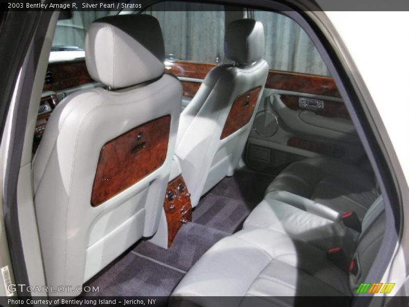 Silver Pearl / Stratos 2003 Bentley Arnage R