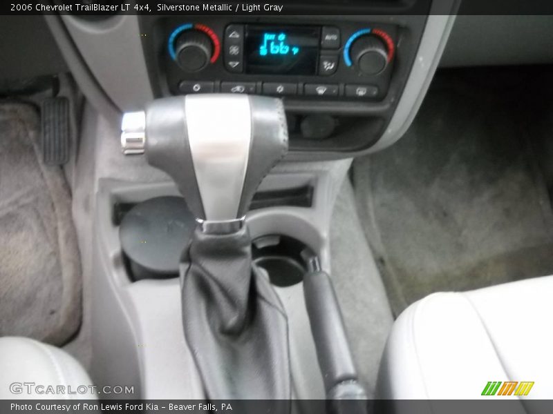Silverstone Metallic / Light Gray 2006 Chevrolet TrailBlazer LT 4x4