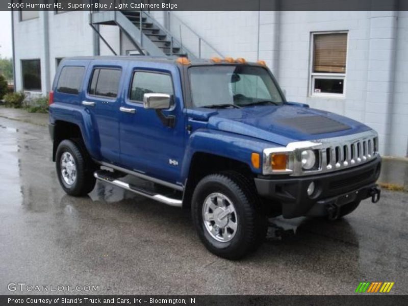 Superior Blue / Light Cashmere Beige 2006 Hummer H3