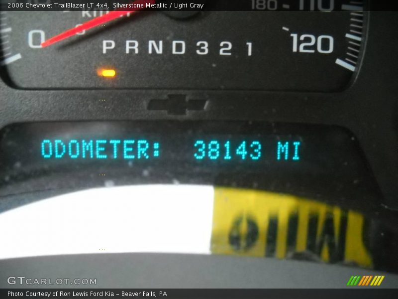 Silverstone Metallic / Light Gray 2006 Chevrolet TrailBlazer LT 4x4