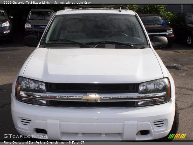Summit White / Light Gray 2006 Chevrolet TrailBlazer LS 4x4